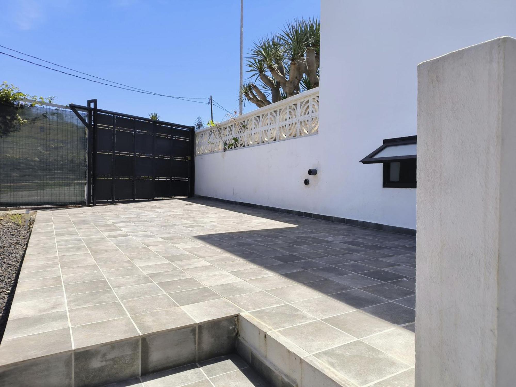 Apartamentos Guayonje Costa ซานตาครูซ เด เตเนริเฟ ภายนอก รูปภาพ